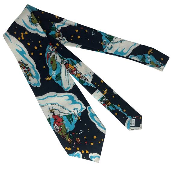 Winter Wonderland Tie - Picture 3 of 5